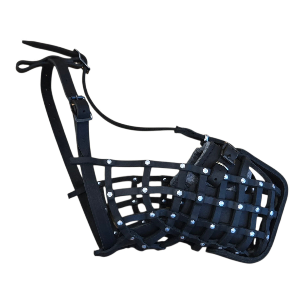 EUROPEAN LEATHER BASKET WEAVE MUZZLE