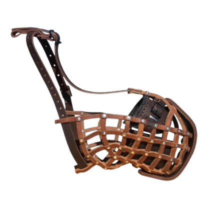 EUROPEAN LEATHER BASKET WEAVE MUZZLE